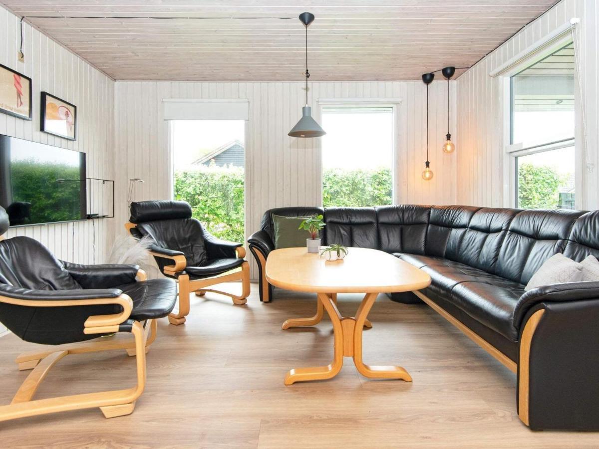 9 Person Holiday Home In Juelsminde Sonderby  Exterior photo